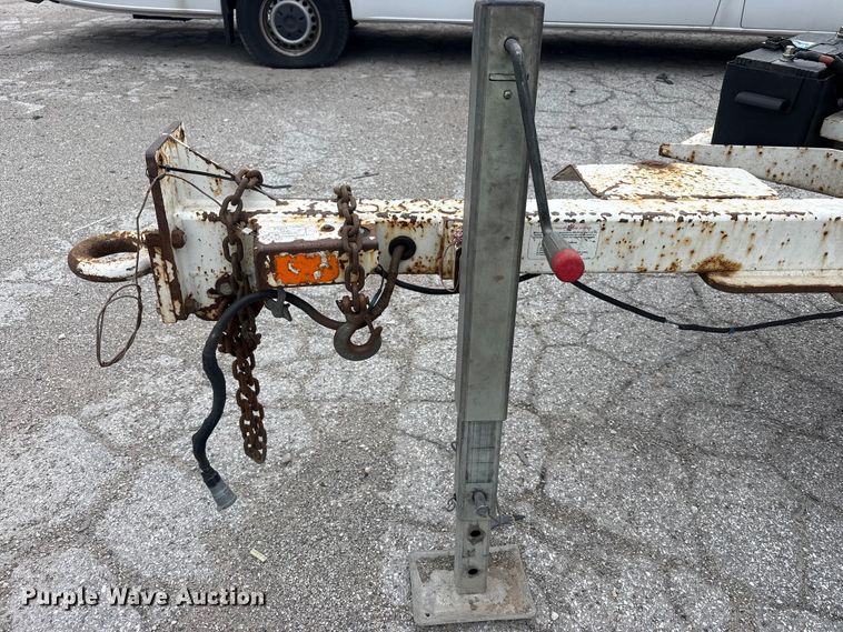 image for item YA3194 2017 Bandit 200UC wood chipper