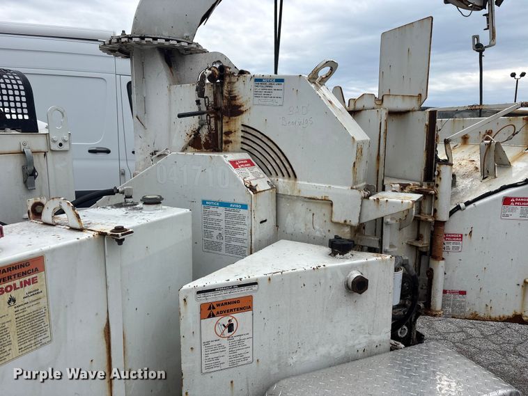 image for item YA3194 2017 Bandit 200UC wood chipper