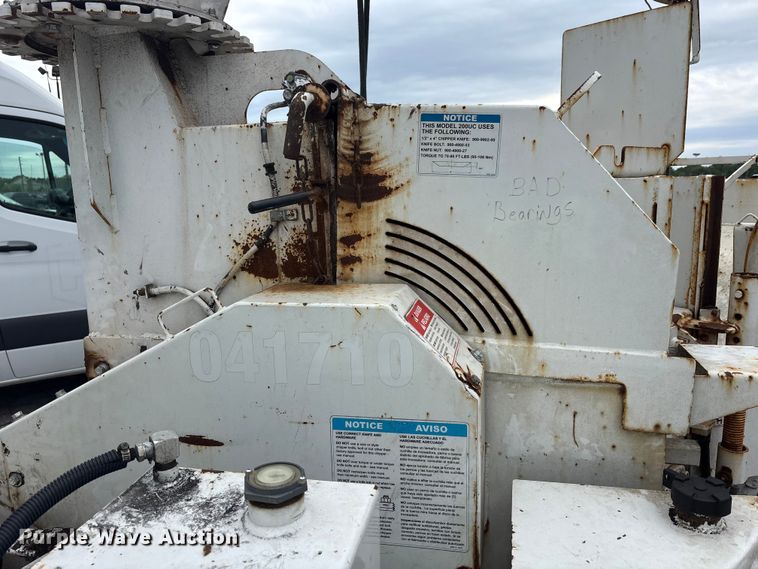 image for item YA3194 2017 Bandit 200UC wood chipper