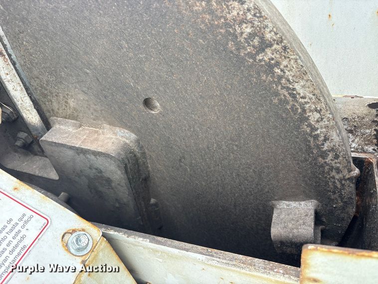 image for item YA3194 2017 Bandit 200UC wood chipper