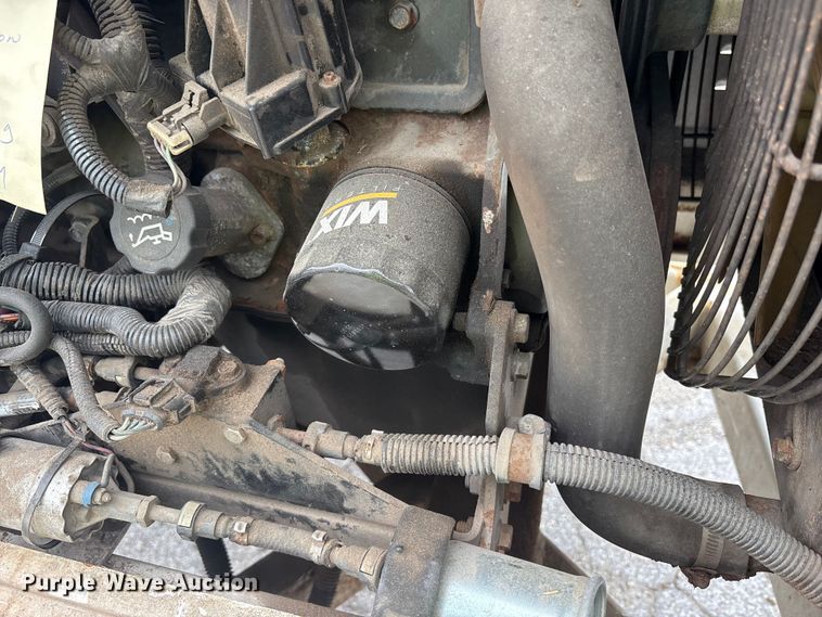 image for item YA3194 2017 Bandit 200UC wood chipper