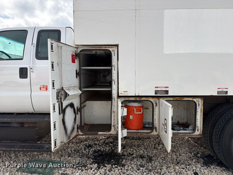 image for item YA3210 2016 Ford F650 Super Duty chipper truck