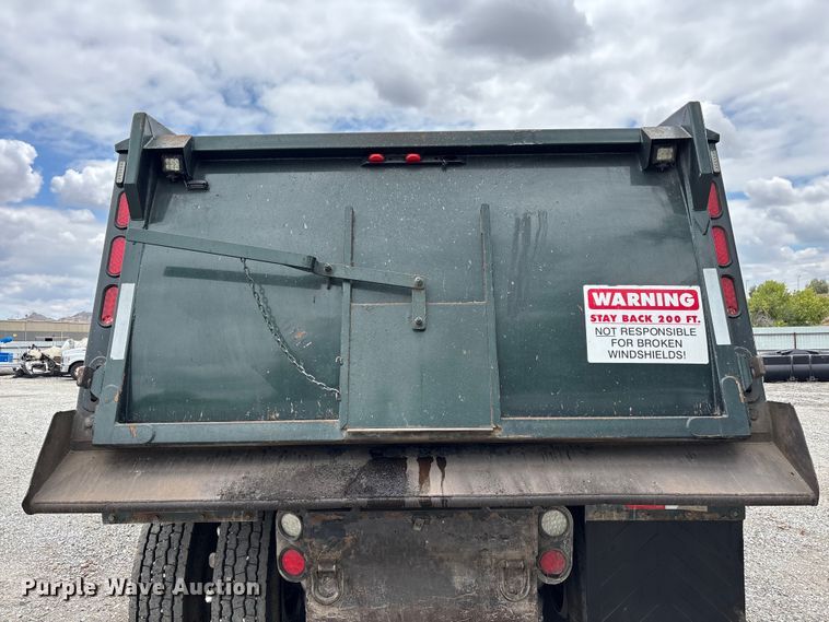 image for item YA3229 2022 Peterbilt 567 dump truck
