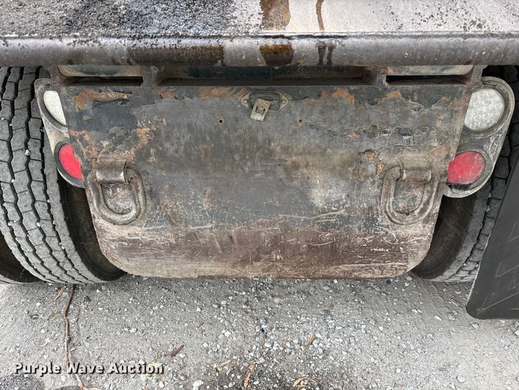 image for item YA3229 2022 Peterbilt 567 dump truck