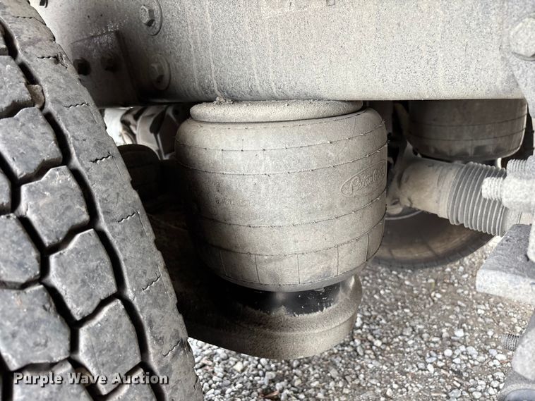 image for item YA3229 2022 Peterbilt 567 dump truck