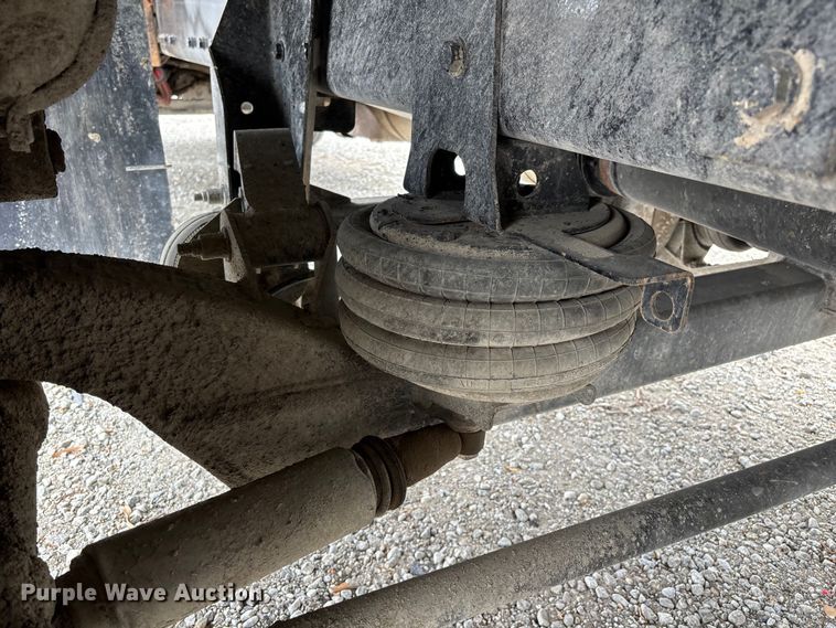 image for item YA3229 2022 Peterbilt 567 dump truck