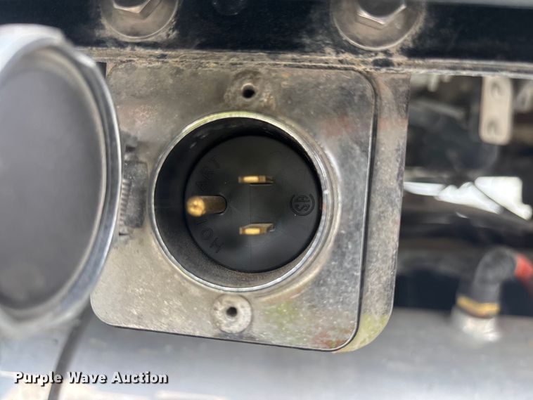 image for item YA3229 2022 Peterbilt 567 dump truck