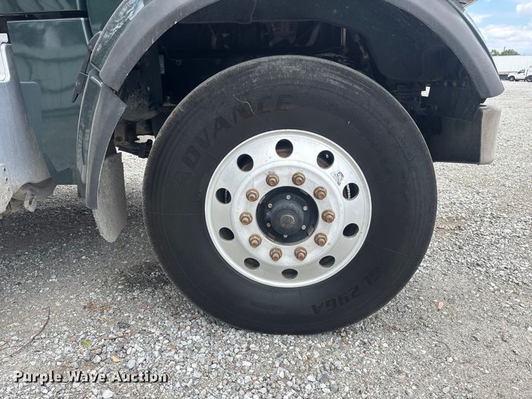 image for item YA3229 2022 Peterbilt 567 dump truck
