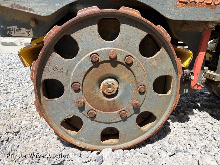 image for item YA3277 2011 Wacker Neuson Roller RT trench compactor