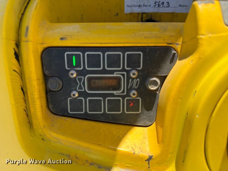 image for item YA3277 2011 Wacker Neuson Roller RT trench compactor