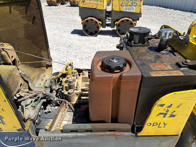 image for item YA3277 2011 Wacker Neuson Roller RT trench compactor