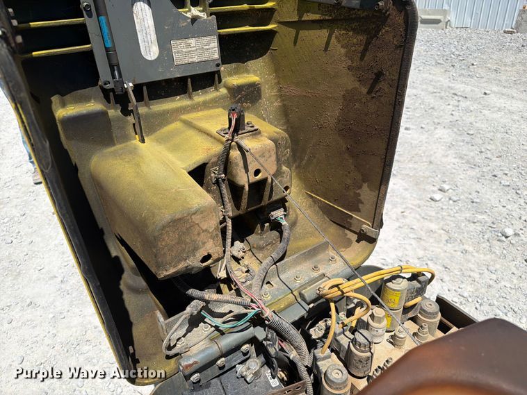 image for item YA3277 2011 Wacker Neuson Roller RT trench compactor