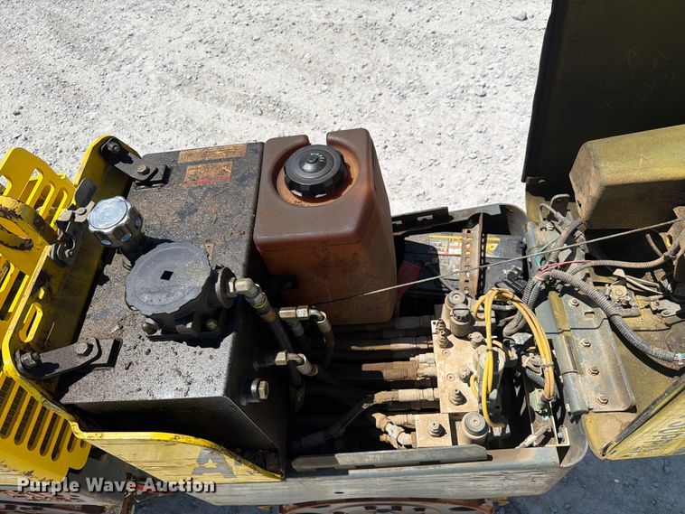 image for item YA3277 2011 Wacker Neuson Roller RT trench compactor