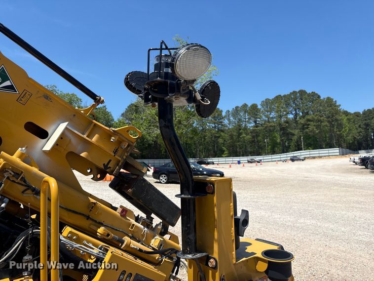 image for item YA3356 2023 Vermeer PD10R pile driver