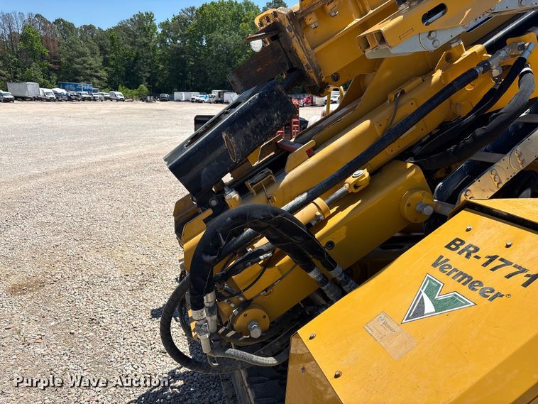 image for item YA3356 2023 Vermeer PD10R pile driver