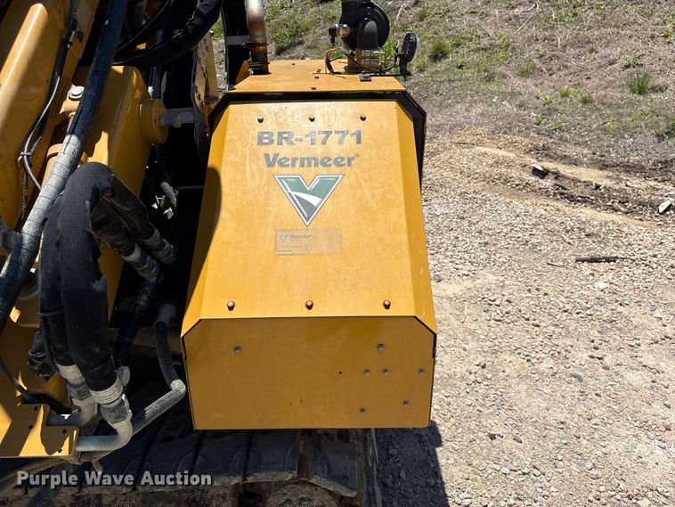 image for item YA3356 2023 Vermeer PD10R pile driver
