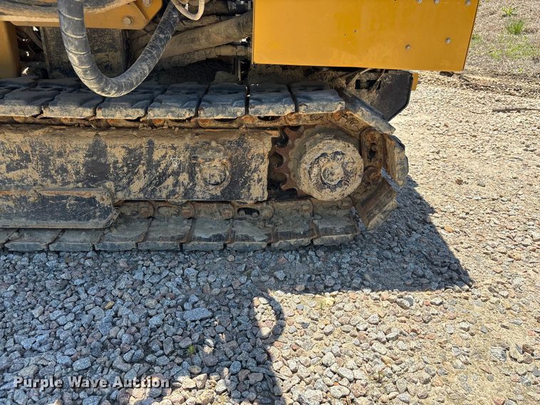 image for item YA3356 2023 Vermeer PD10R pile driver