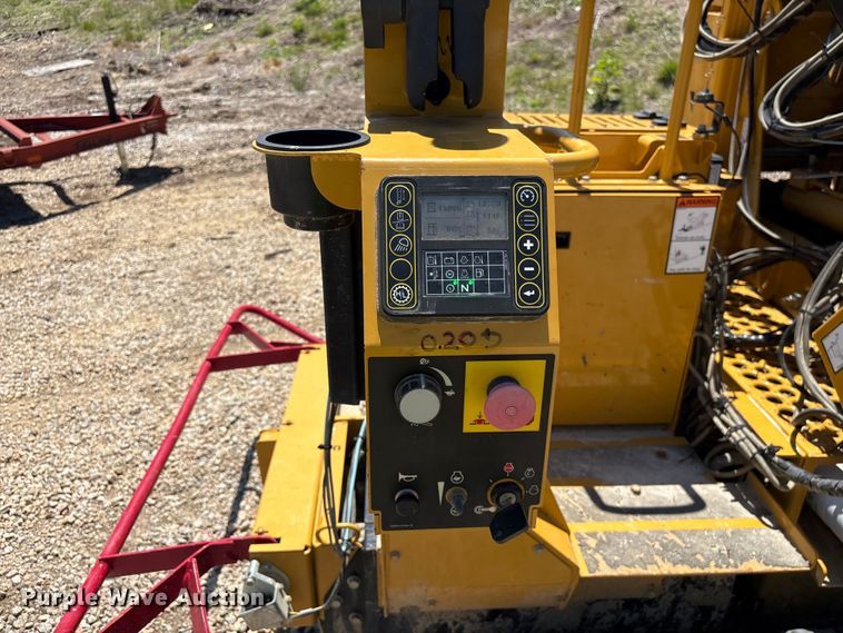 image for item YA3356 2023 Vermeer PD10R pile driver