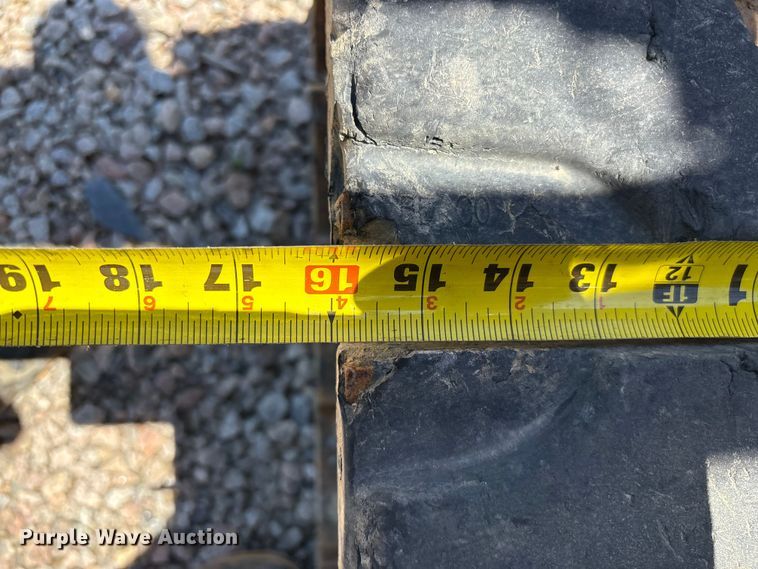 image for item YA3356 2023 Vermeer PD10R pile driver