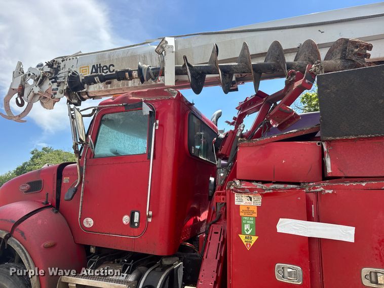 image for item YA3425 2021 Peterbilt 348 digger derrick truck