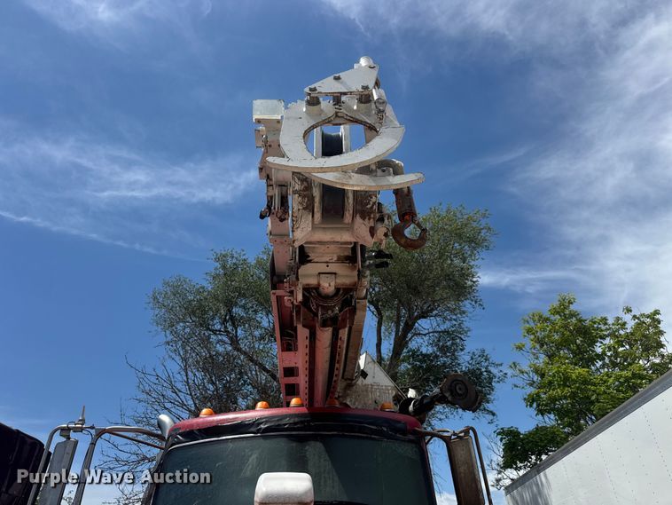image for item YA3425 2021 Peterbilt 348 digger derrick truck