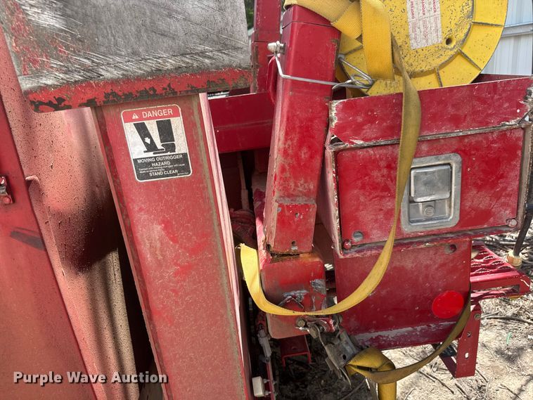 image for item YA3425 2021 Peterbilt 348 digger derrick truck