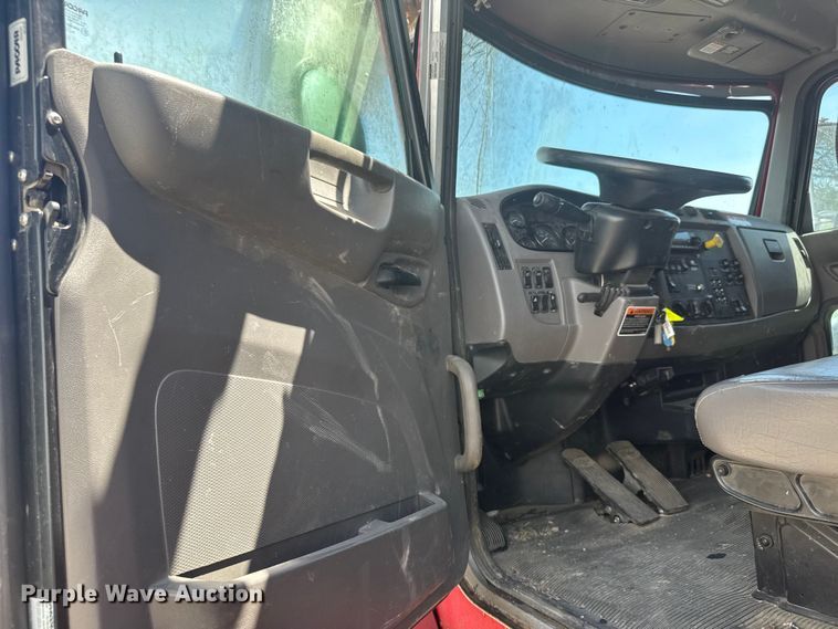 image for item YA3425 2021 Peterbilt 348 digger derrick truck