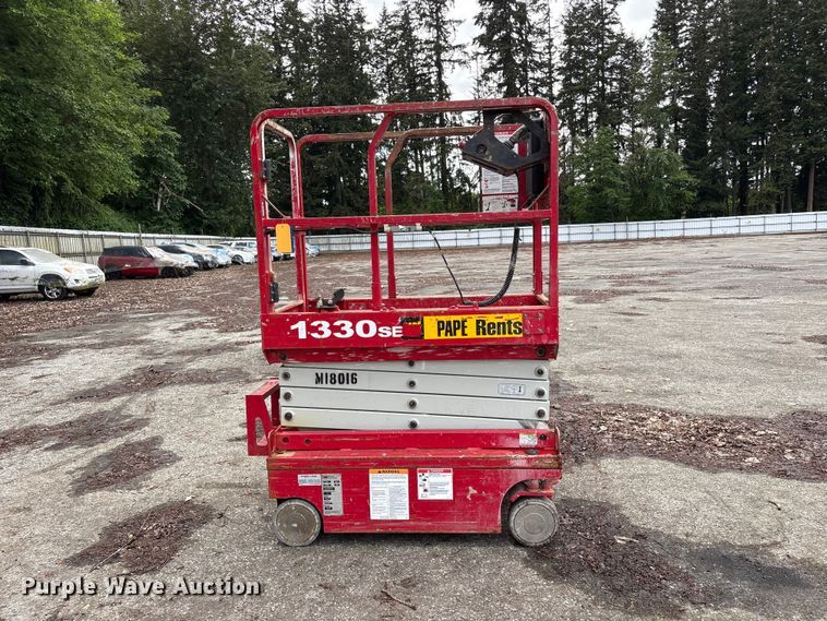image for item YA3468 2019 MEC 1330SE scissor lift
