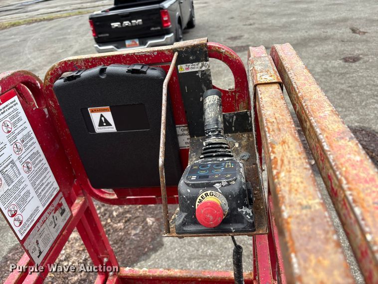image for item YA3468 2019 MEC 1330SE scissor lift