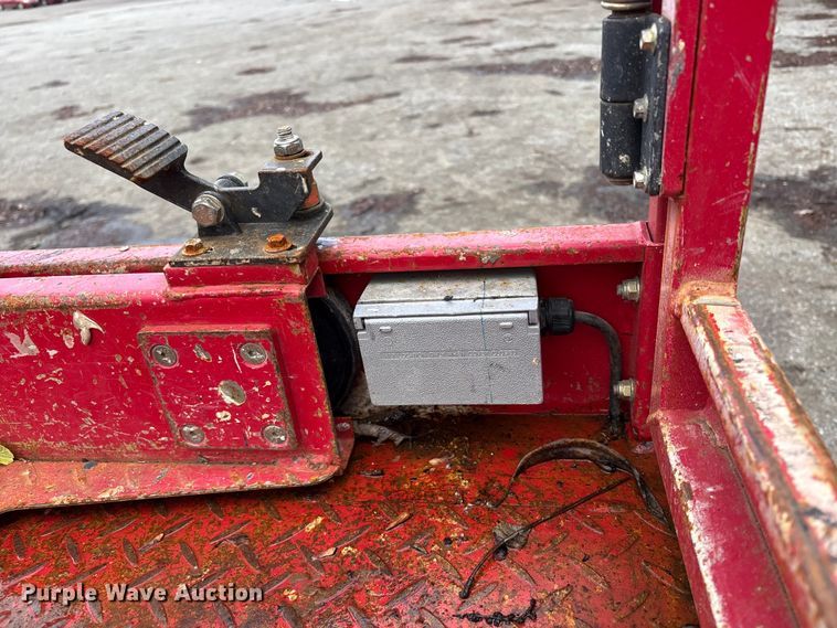 image for item YA3468 2019 MEC 1330SE scissor lift