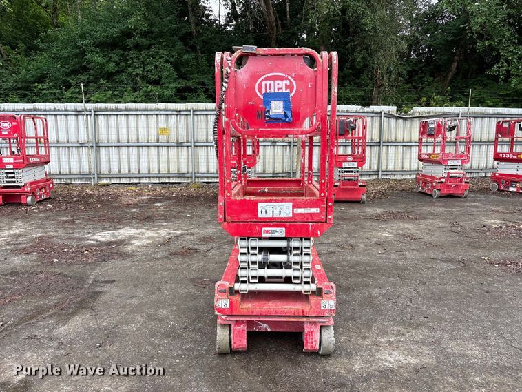 image for item YA3476 2019 MEC 1330SE scissor lift