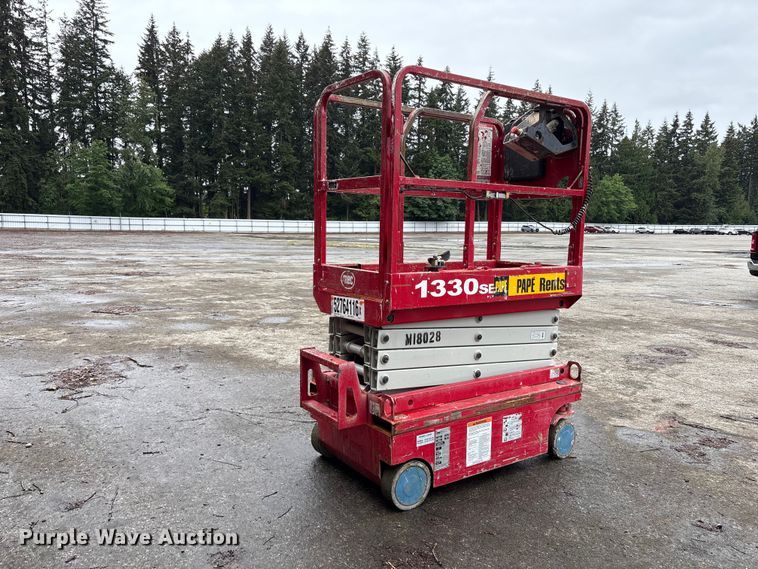 image for item YA3476 2019 MEC 1330SE scissor lift