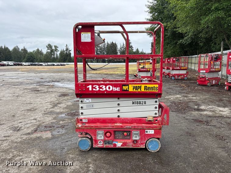 image for item YA3476 2019 MEC 1330SE scissor lift