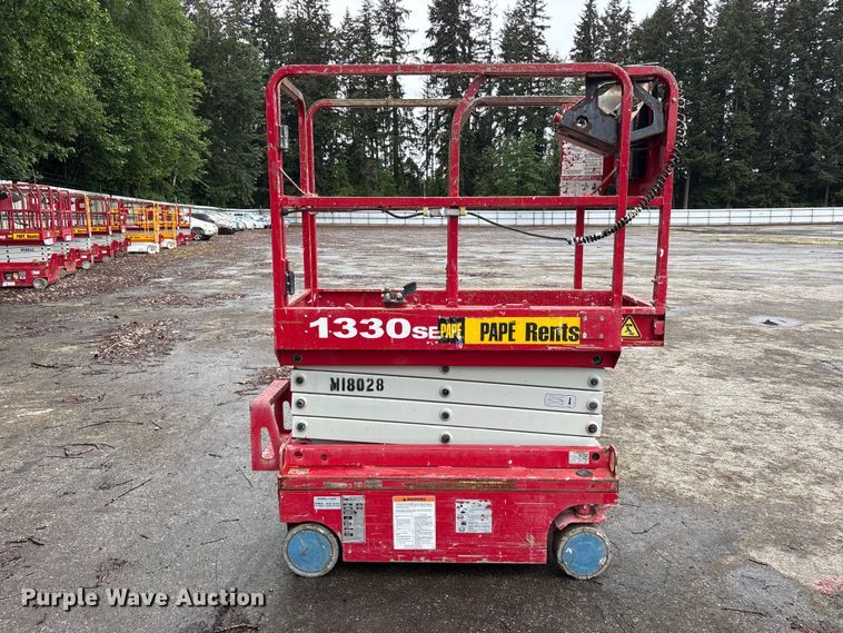 image for item YA3476 2019 MEC 1330SE scissor lift