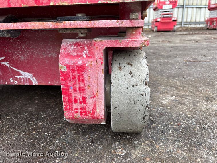 image for item YA3476 2019 MEC 1330SE scissor lift