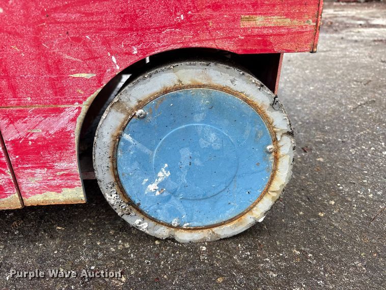 image for item YA3476 2019 MEC 1330SE scissor lift