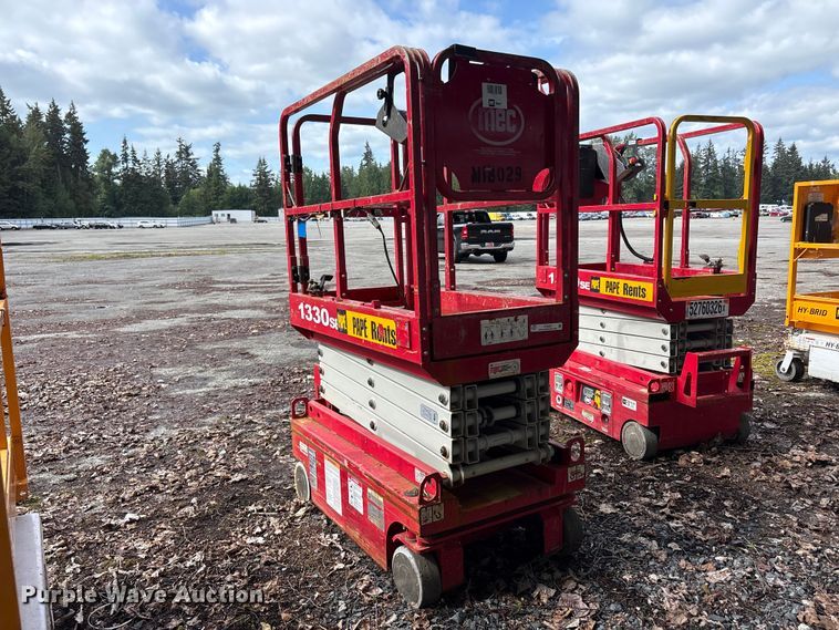 image for item YA3477 2019 MEC 1330SE scissor lift