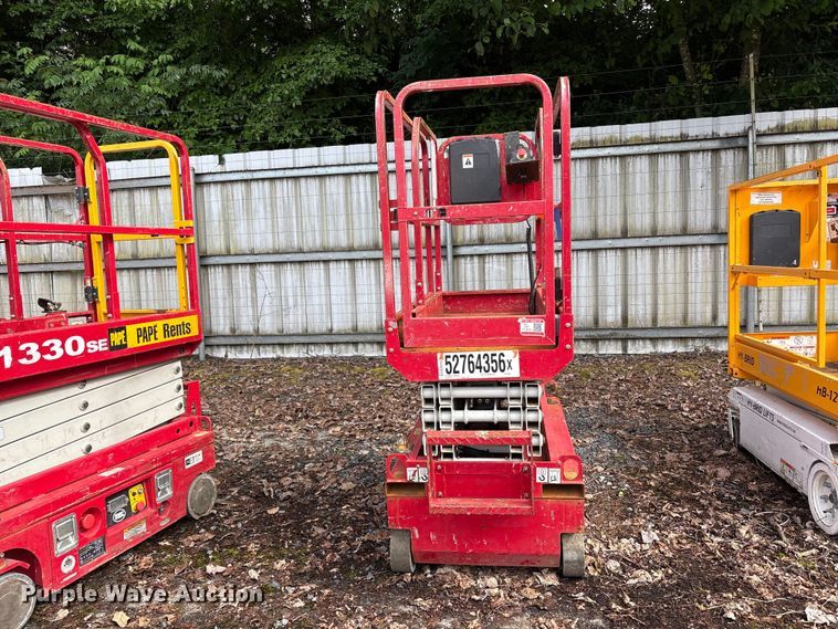 image for item YA3477 2019 MEC 1330SE scissor lift