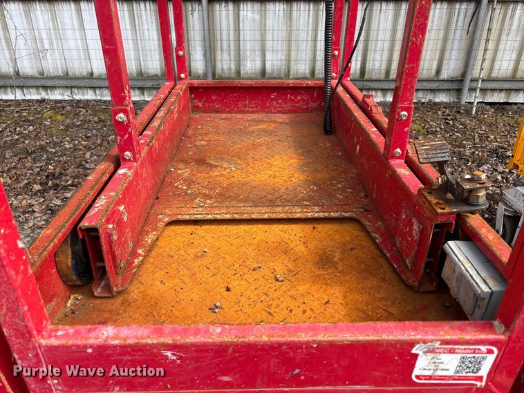 image for item YA3477 2019 MEC 1330SE scissor lift