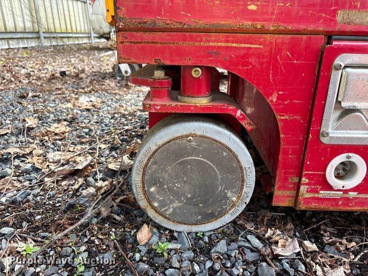 image for item YA3477 2019 MEC 1330SE scissor lift