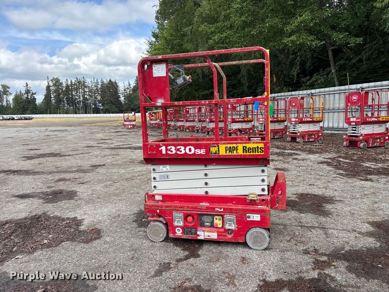 image for item YA3479 2019 MEC 1330SE scissor lift