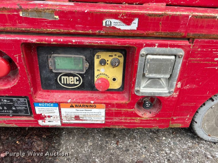 image for item YA3479 2019 MEC 1330SE scissor lift