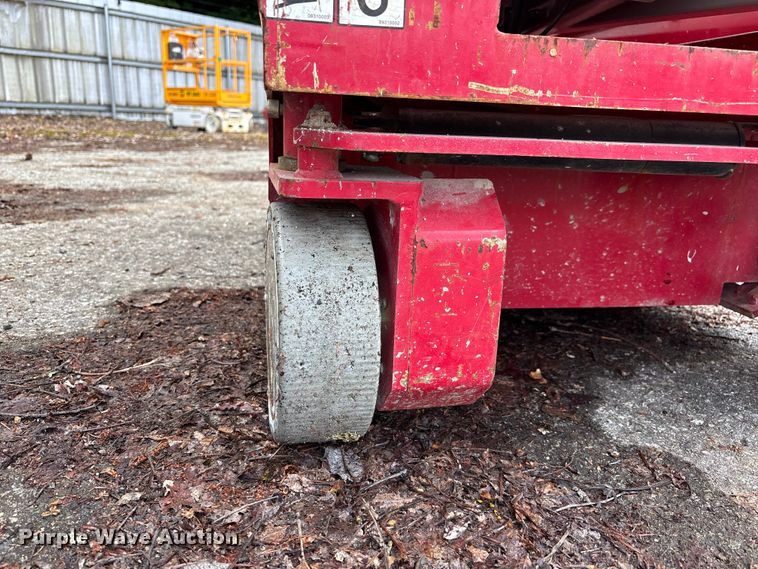 image for item YA3479 2019 MEC 1330SE scissor lift