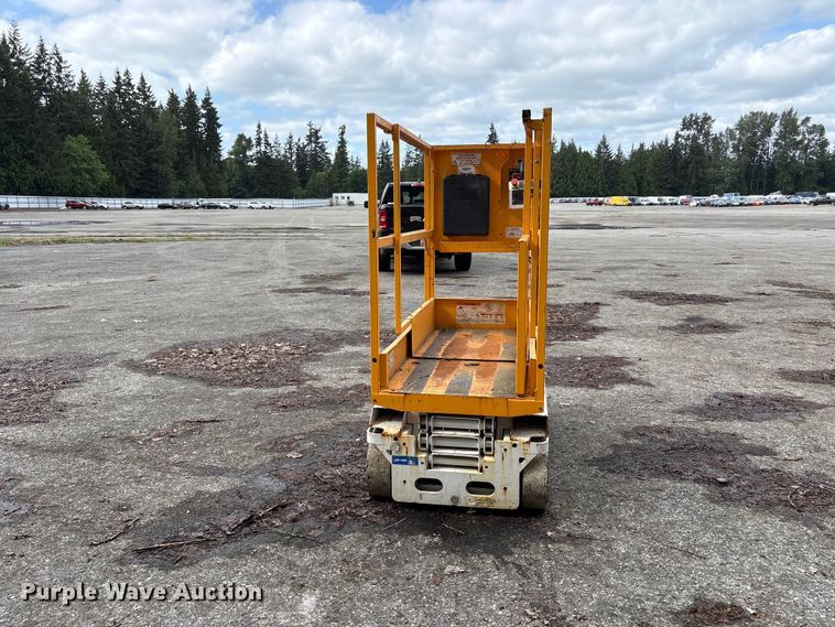 image for item YA3482 Hi-Brid Lift 1230 scissor lift