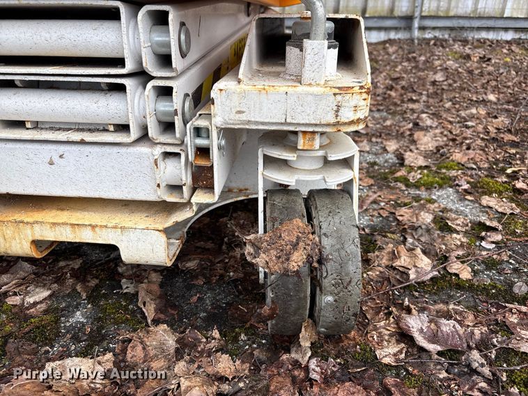 image for item YA3482 Hi-Brid Lift 1230 scissor lift