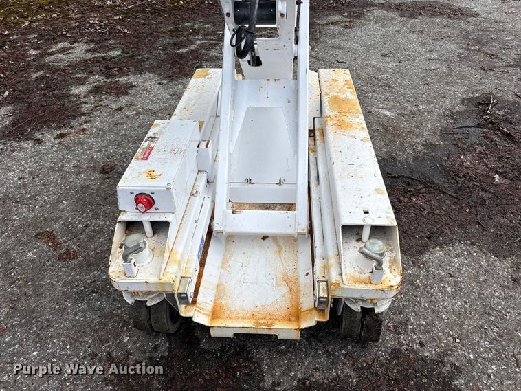 image for item YA3483 Hi-Brid lifts 1230 scissor lift
