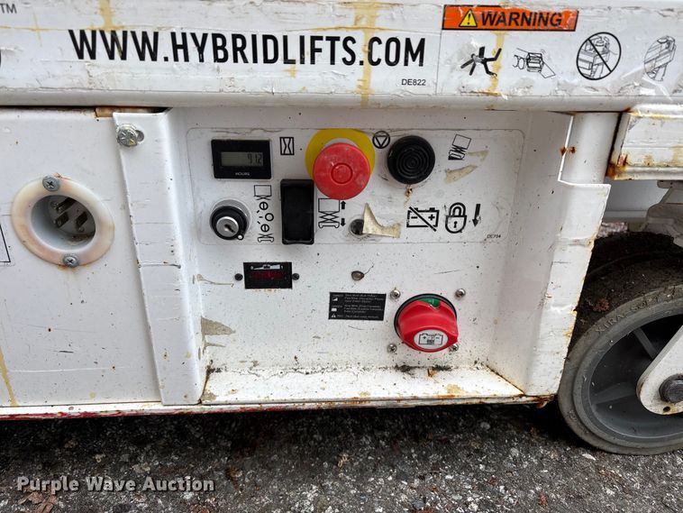 image for item YA3483 Hi-Brid lifts 1230 scissor lift