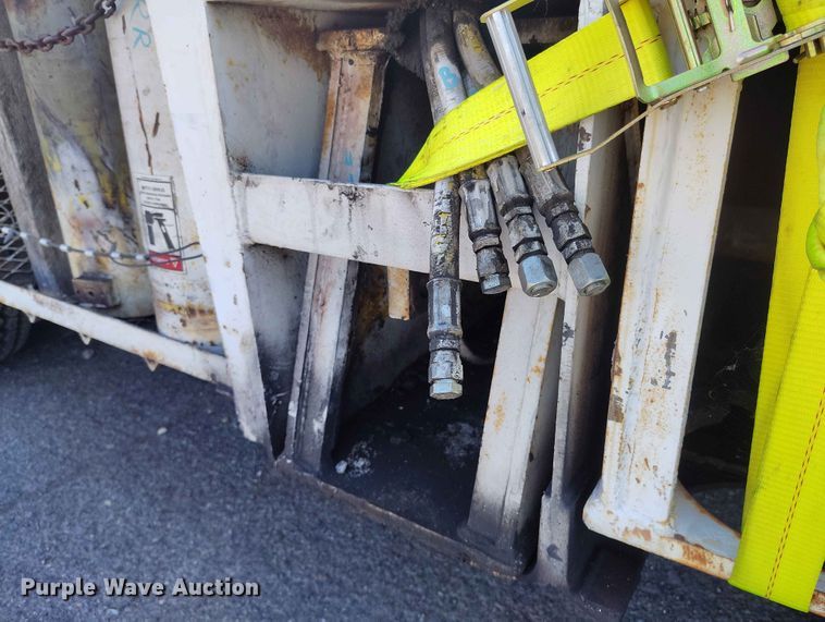 image for item YA3560 1986 Kershaw RC 130-1 crane truck