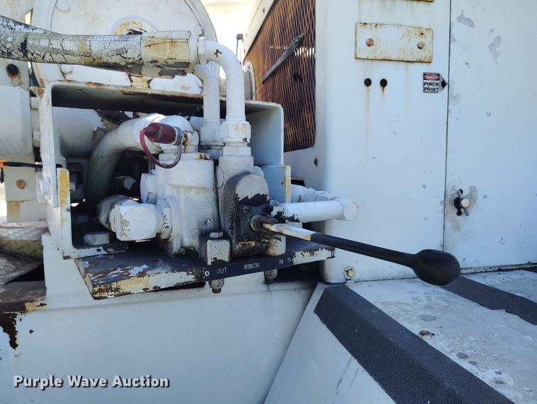 image for item YA3560 1986 Kershaw RC 130-1 crane truck
