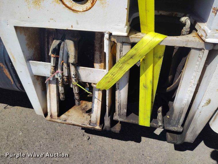 image for item YA3560 1986 Kershaw RC 130-1 crane truck
